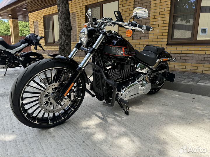 Harley Davidson Breakout 117