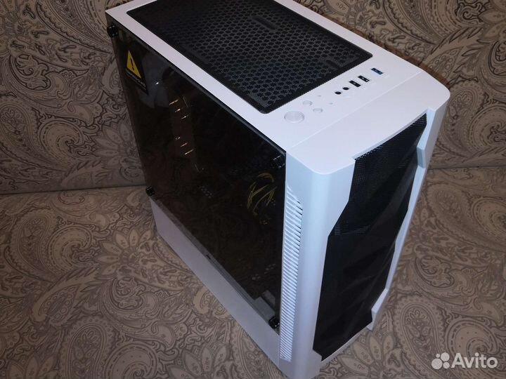 Пк Intel/16ядер/16Гб/ssd120/hdd2Тб/R9270 3Гб