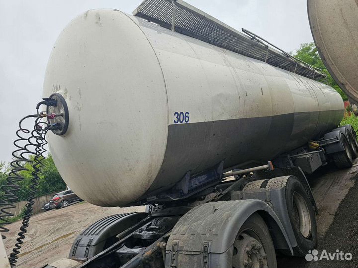 Полуприцеп пищевая цистерна Magyar SR38F2, 1997