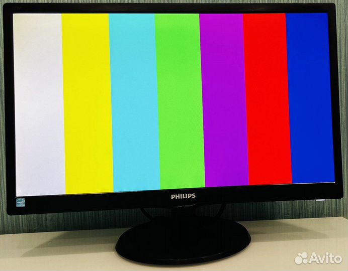 Монитор Philips 223v5LSB 22 дюйма FullHD