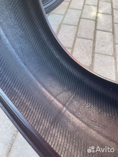 Continental ContiWinterContact TS 850P SUV 275/45 R21 и 315/40 R21 115V