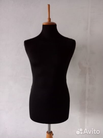 Манекен мужской бу