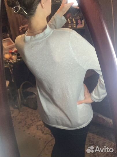 Лонгслив 52 р в дар