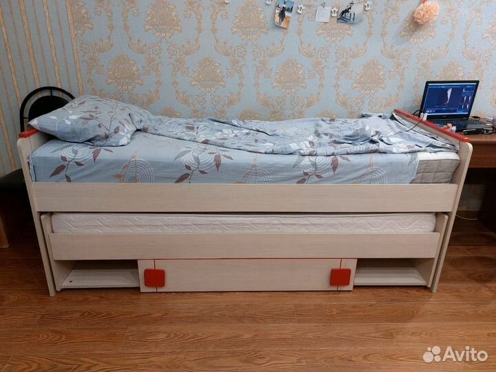 Б/У Кровать