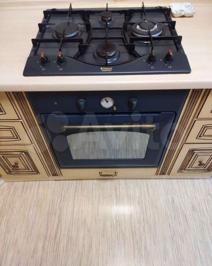 2-к. квартира, 60 м², 2/4 эт.