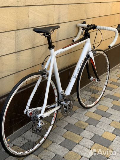 Велосипед Mercedes-Benz Limited Edition carbon