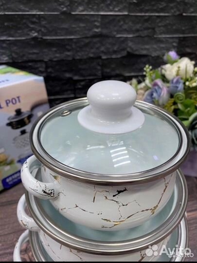 Набор кастрюль новый