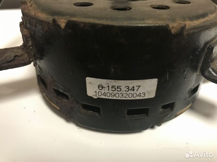 Мотор вентилятора радиатора Bmw E39 4 контакта