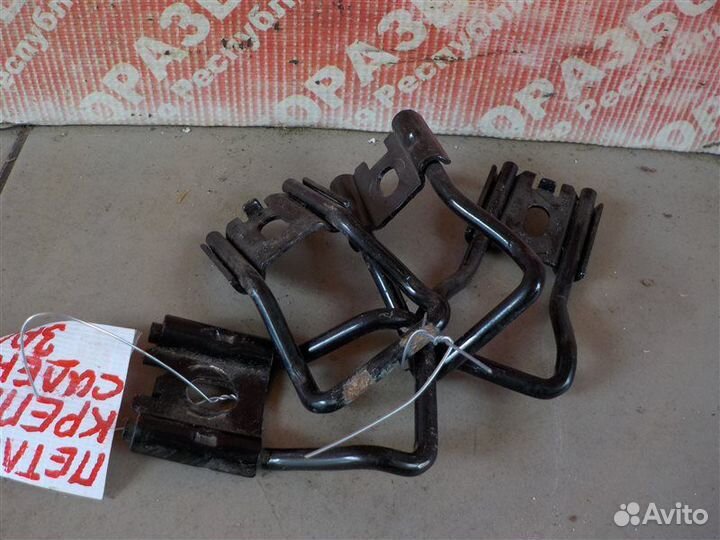 Крепление сидения заднее LADA Largus R90 VAZ-21129