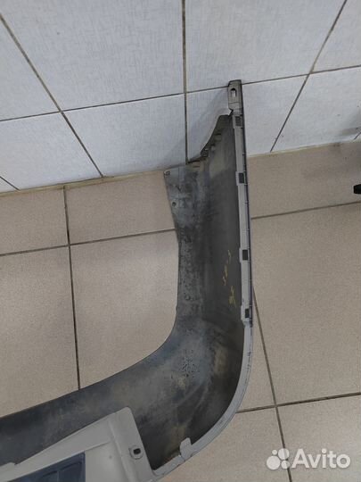 Бампер задний оригинал Hyundai H-1 Grand Starex