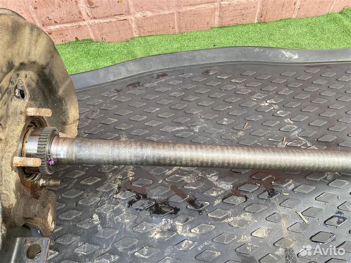 Полуось задняя левая Mitsubishi Pajero Sport/Mo