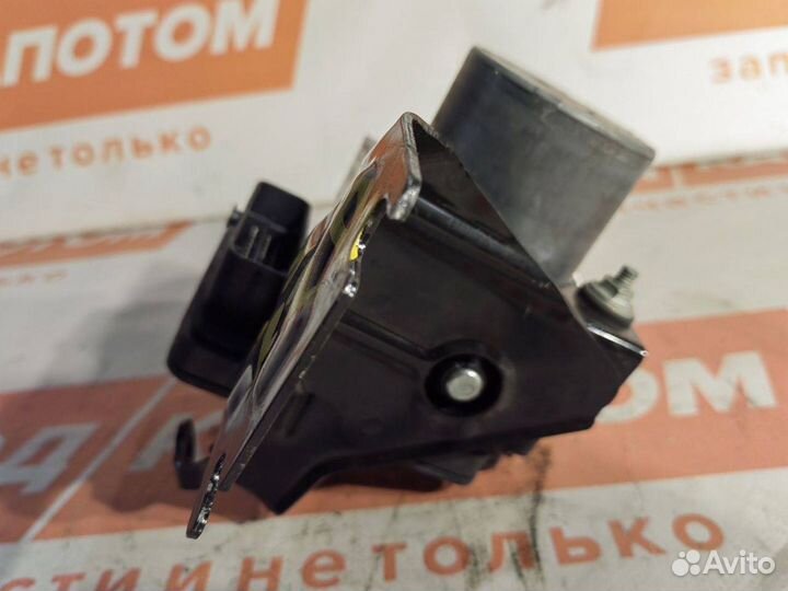 Блок ABS Ford Focus 3 2011 0265258654