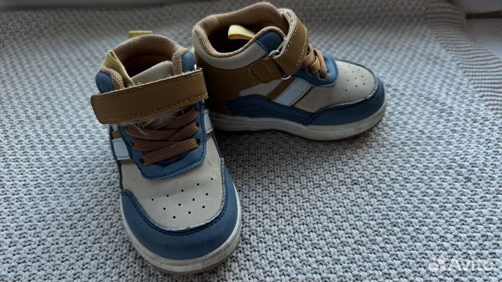 Кроссовки на мальчика 21 размер