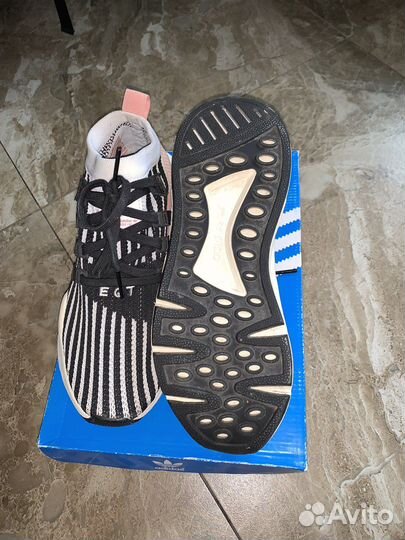 Кроссовки adidas EQT
