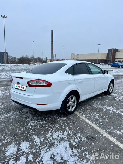 Ford Mondeo 1.6 МТ, 2013, 176 235 км