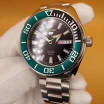 Часы Seiko 5 Sports Automatic srpc53K1