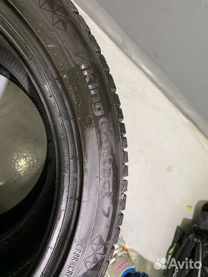 Continental ContiVikingContact 7 225/45 R17 94T