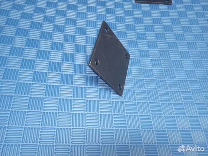 Кронштейн усиленный для бокс.груши 10х10