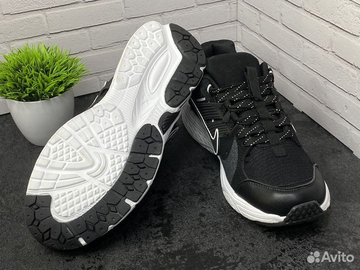 Кроссовки Nike V2K run runtekk