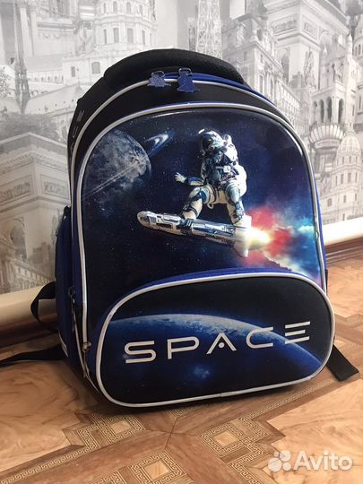 Портфель для начальных классов