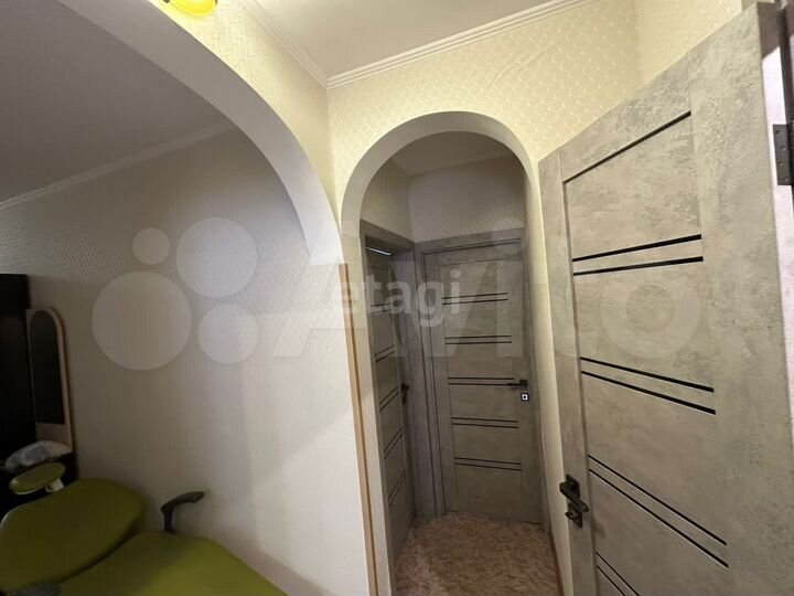 3-к. квартира, 65 м², 1/9 эт.