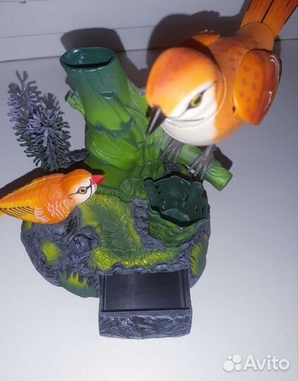 Шкатулка-статуэтка музыкальная