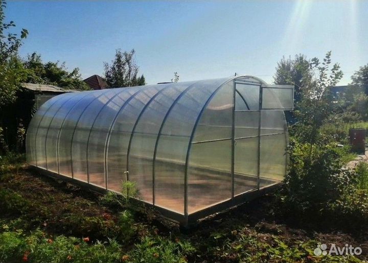 Теплица из поликарбоната