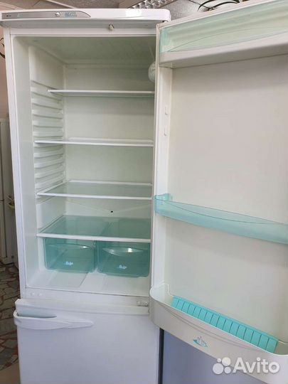 Огромный Холодильник Stinol