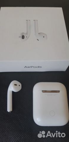 AirPods оригинал кейс и левый наушник