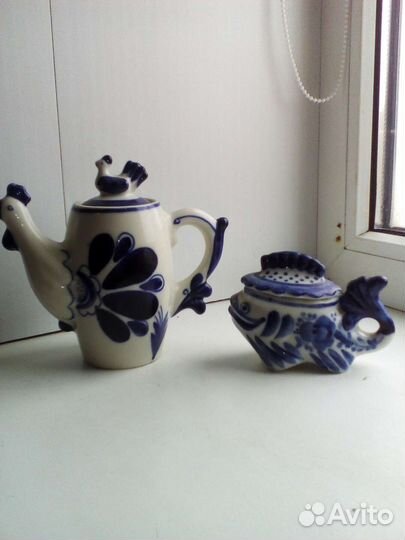 Гжель чайник и рыба