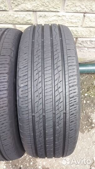 Kumho Crugen Premium KL33 225/60 R17