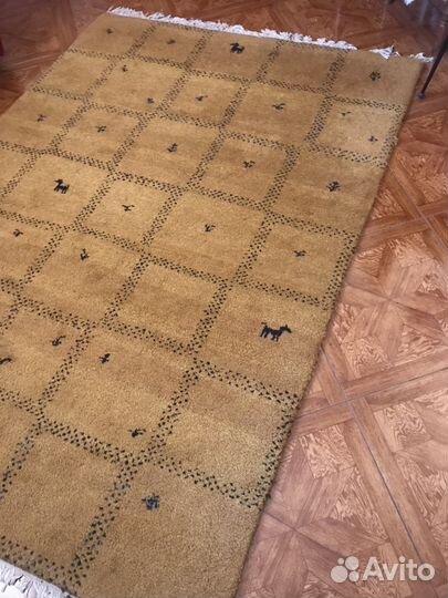 Ковер новый шерсть