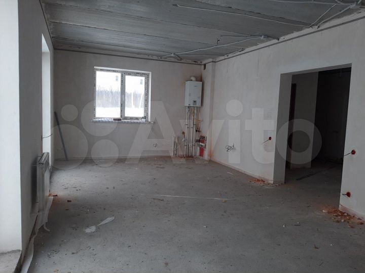 Дом 140 м² на участке 4 сот.