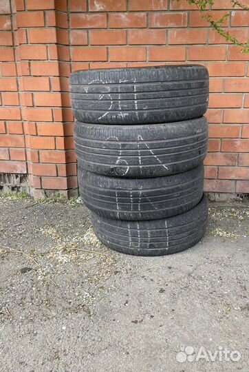 Yokohama BluEarth AE50 235/55 R18