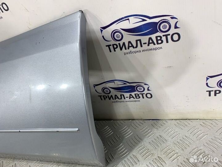 Накладка двери передняя правая Pajero 4