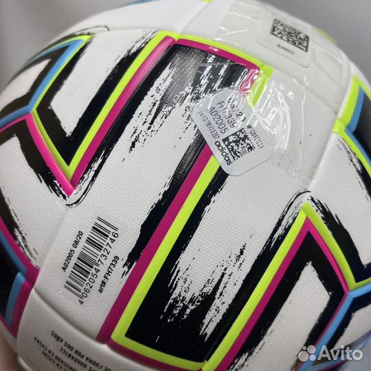 Футбольный мяч Adidas Uniforia FH7339