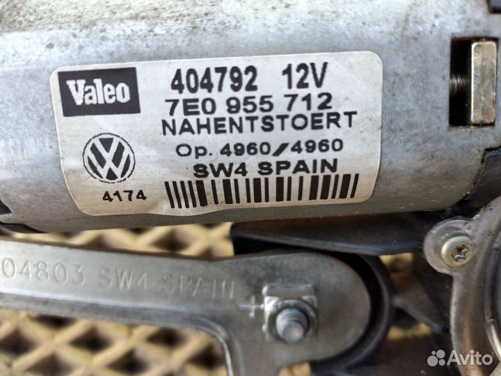 Мотор стеклоочист прав.Фольксваген Транспортер t5