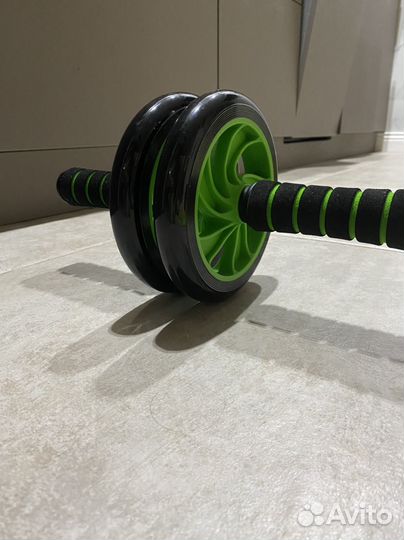 Ролик колесо для пресса для фитнеса