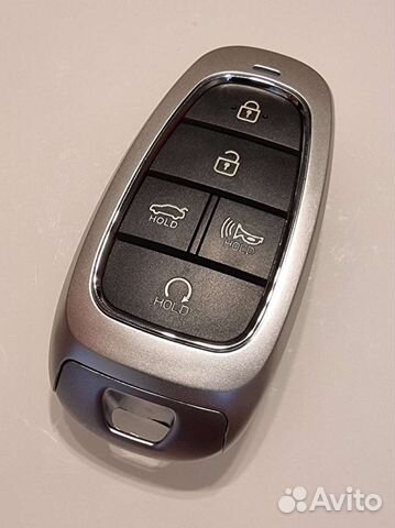 Ключ Hyundai Staria