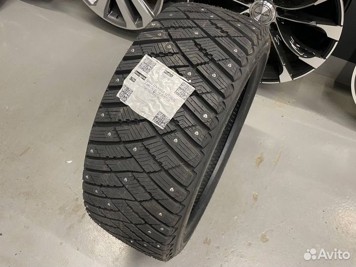 Goodyear Ultragrip Ice Arctic 255/65 R17 110T