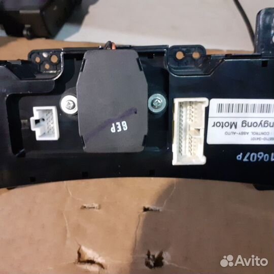 Блок управления печкой ssangyong actyon NEW 2011