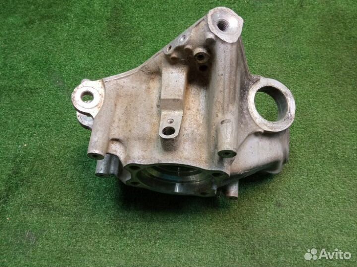 Кулак поворотный правый Bmw X6 G06 B57D30A 2020