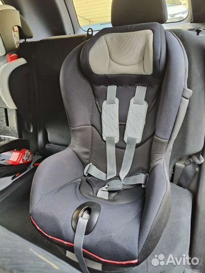 Детское автокресло Chicco 9-18kg Isofix
