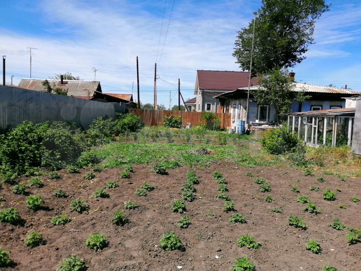 Дом 38 м² на участке 12 сот.