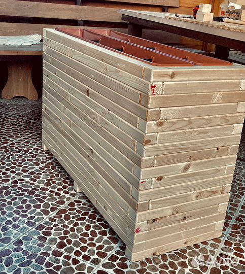 Горшки для цветов, кашпо, шпалера из дерева