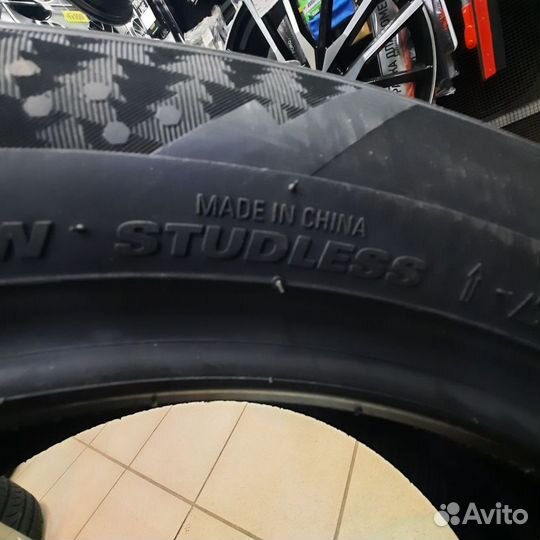 Kumho WinterCraft Ice Wi51 205/55 R16 94T