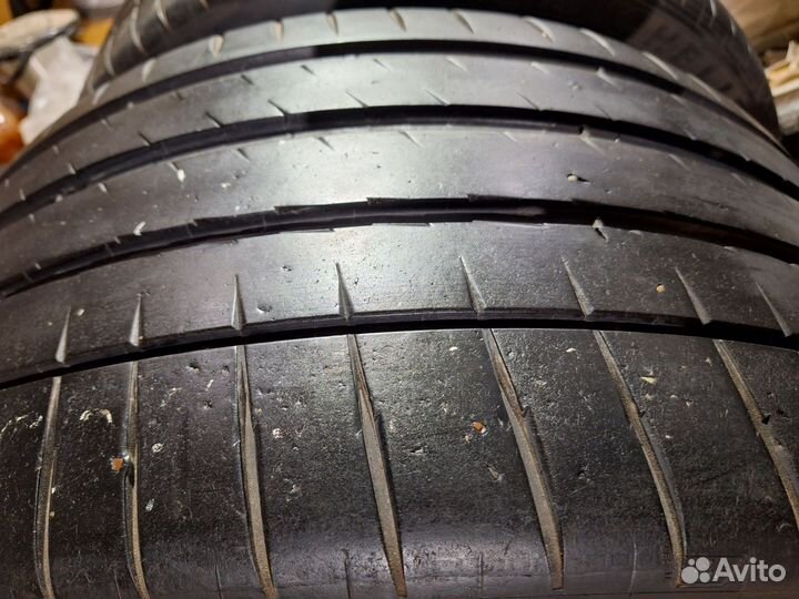 Michelin Pilot Sport 4 S 325/35 R22 114Y