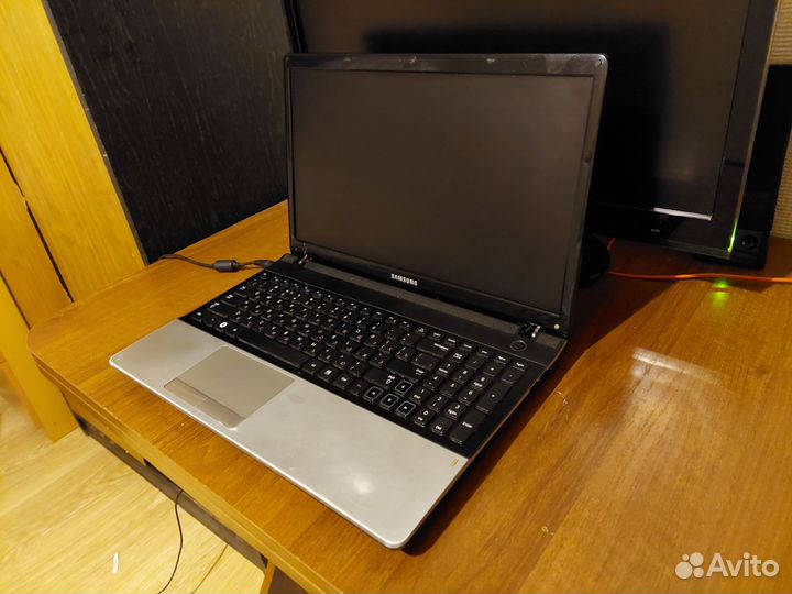 I3/8GB/nvidia GT620/SSD480