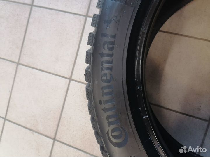 Continental ContiIceContact 235/45 R17 97T