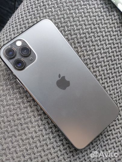 iPhone 11 Pro, 256 ГБ